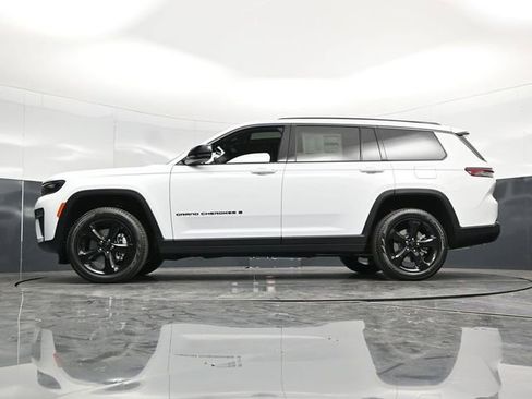 New 2026 Jeep Grand Cherokee L Limited AWD/4WD image 61