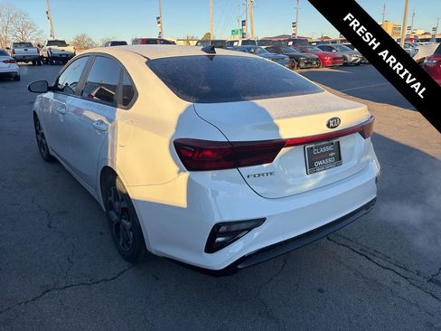 Used 2021 Kia Forte LXS image 3