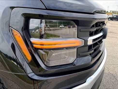 Used 2025 Ford F150 XLT w/ Equipment Group 301A Standard AWD/4WD image 27