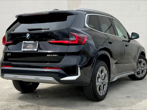 Used 2025 BMW X1 xDrive28i w/ Convenience Package AWD/4WD image 23