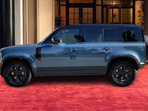 New 2026 Land Rover Defender 110 S image 3
