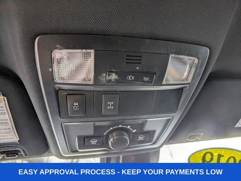 Used 2019 Toyota Tacoma TRD Off-Road image 20