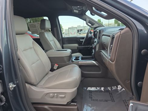 Used 2020 Chevrolet Silverado 2500 LTZ w/ Technology Package AWD/4WD image 30