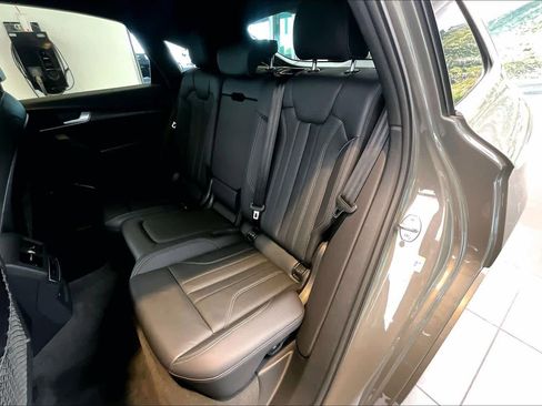 Certified 2023 Audi Q5 2.0T Premium w/ Convenience Package image 20