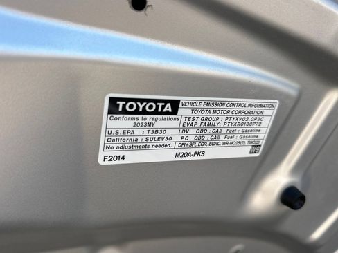 Certified 2023 Toyota Corolla LE FWD image 34