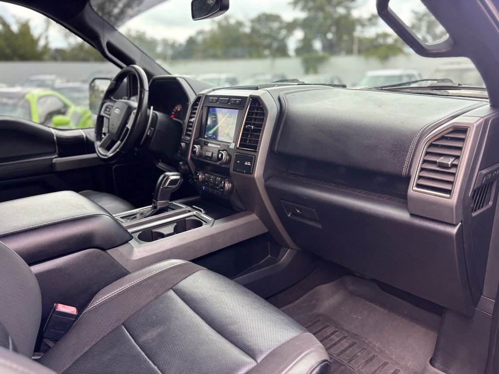 Used 2019 Ford F150 Raptor w/ Equipment Group 802A Luxury AWD/4WD image 17