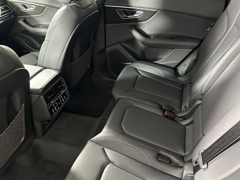 New 2026 Audi Q8 Premium Plus image 11