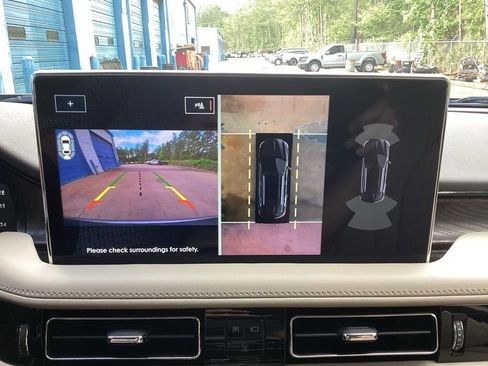 Used 2022 Lincoln Nautilus Reserve w/ Equipment Group 201A image 49