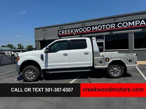 Used 2017 Ford F250 XLT w/ XLT Premium Package AWD/4WD image 6