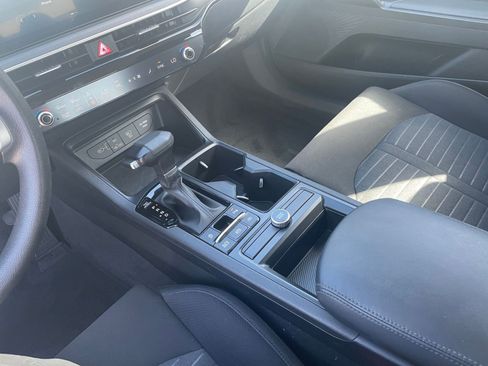 Used 2025 Kia K5 LXS image 40