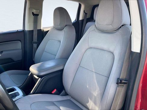 Used 2018 Chevrolet Colorado LT w/ LT Convenience Package image 25