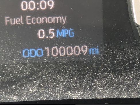 Used 2020 Toyota RAV4 LE FWD image 35