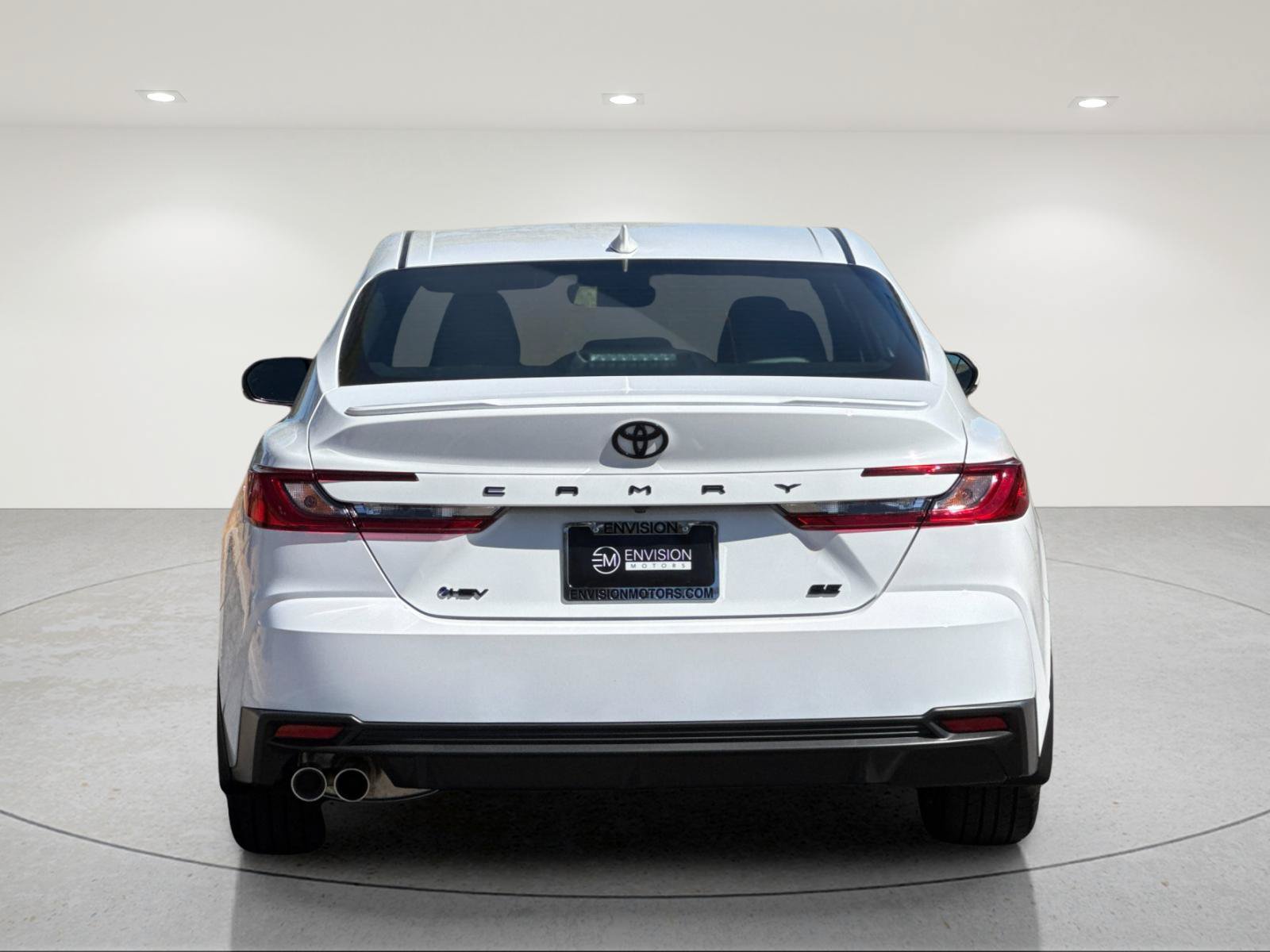 Used 2026 Toyota Camry SE w/ Multimedia Upgrade Package FWD image 5