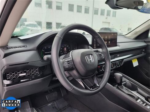 Used 2025 Honda Accord EX-L image 18