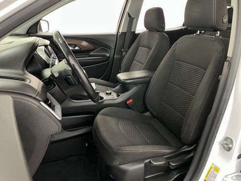 Used 2018 GMC Terrain SLE image 18