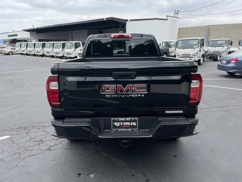 Used 2025 GMC Canyon Elevation w/ Convenience Package RWD image 6