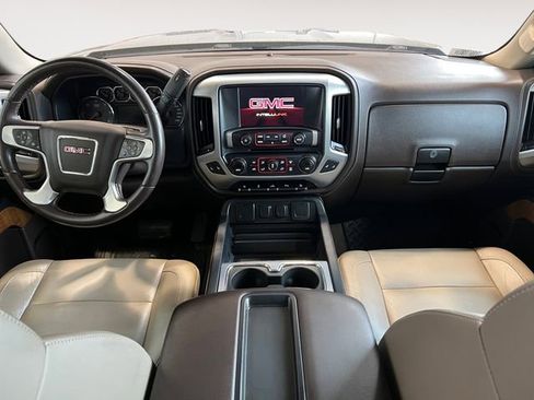Used 2015 GMC Sierra 1500 SLT w/ SLT Preferred Package AWD/4WD image 8
