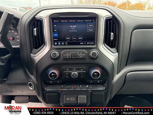 Used 2021 Chevrolet Silverado 1500 LT image 16