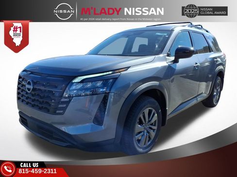 New 2026 Nissan Pathfinder SV image 3