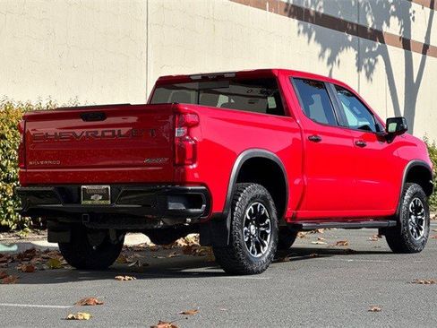 Certified 2024 Chevrolet Silverado 1500 ZR2 w/ Technology Package image 4