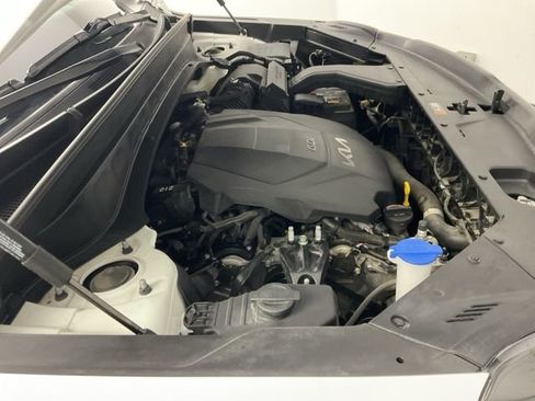 Used 2022 Kia Telluride SX w/ SX Prestige Package image 27