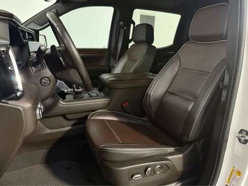 Used 2024 GMC Sierra 1500 Denali w/ Denali Reserve Package AWD/4WD image 13