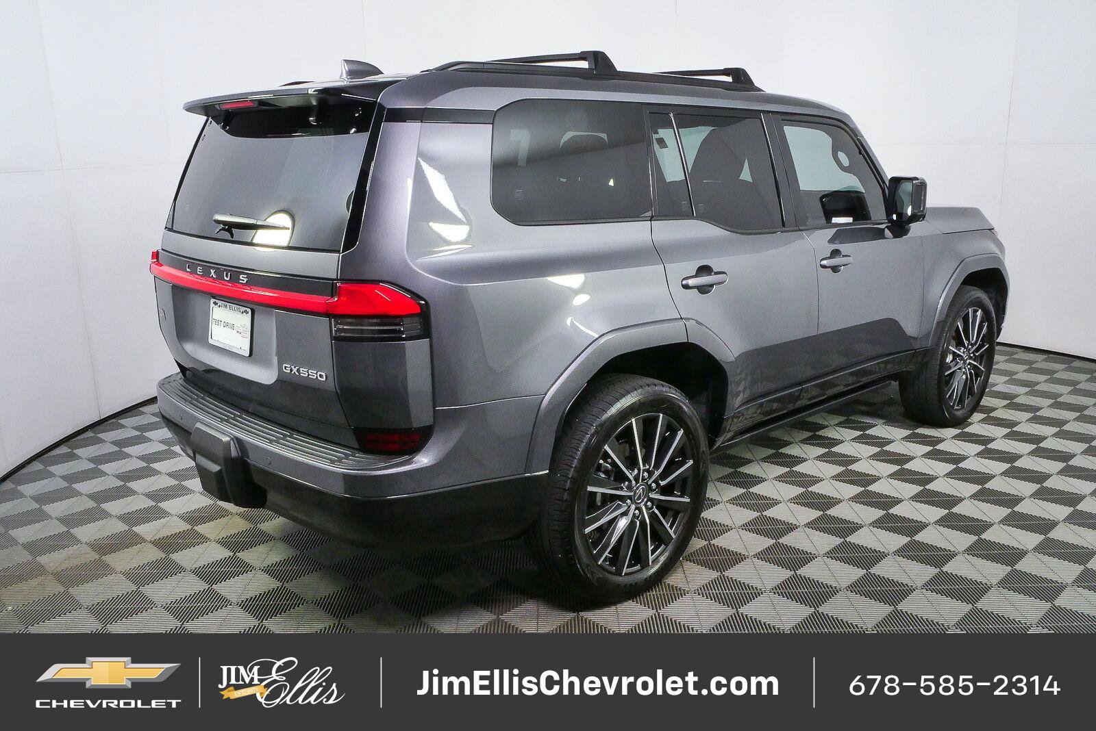 Used 2026 Lexus GX 550 w/ Accessory Package (2T) AWD/4WD image 3