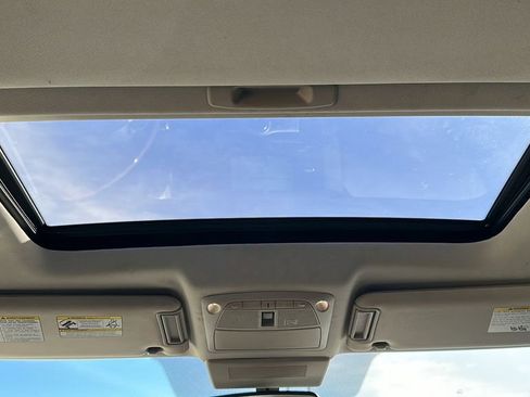 Used 2019 INFINITI QX80 Luxe image 16