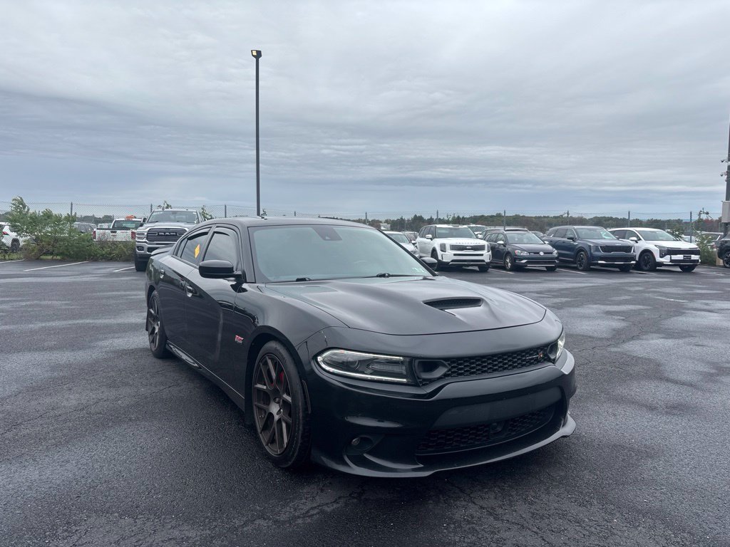 Used 2019 Dodge Charger Scat Pack w/ Technology Group RWD image 1