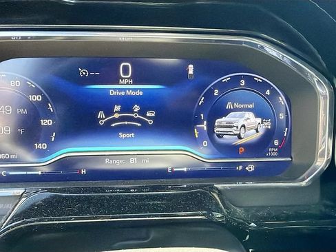Used 2025 Chevrolet Silverado 1500 RST w/ Convenience Package II AWD/4WD image 27