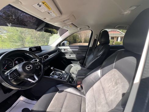 Used 2020 MAZDA CX-5 Touring image 8