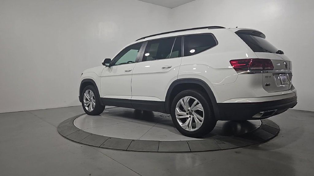 Used 2021 Volkswagen Atlas SE AWD/4WD image 3