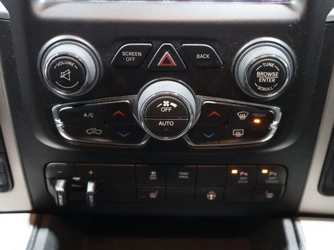 Used 2017 RAM 1500 Big Horn image 33