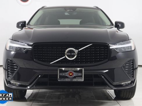 Used 2025 Volvo XC60 B5 Plus image 53