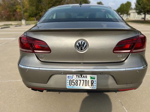 Used 2013 Volkswagen CC Lux image 7