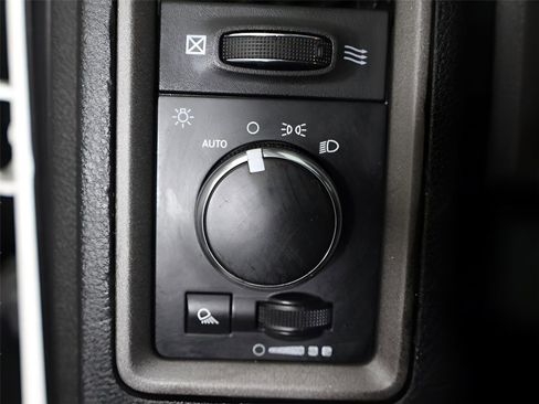 Used 2018 RAM 2500 Tradesman image 31