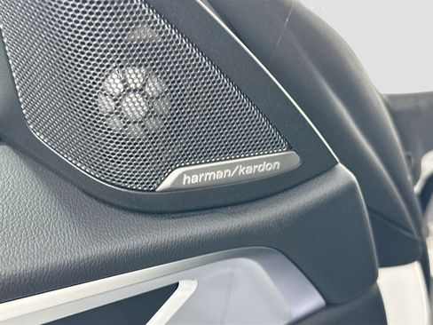 Used 2025 BMW i4 xDrive40i w/ Premium Package image 18