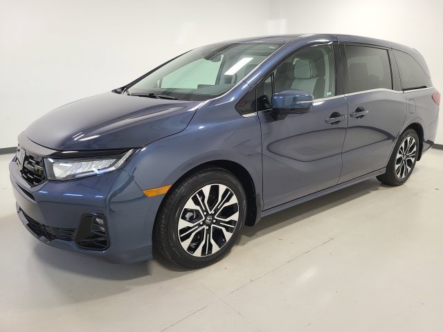 Used 2026 Honda Odyssey Elite image 3
