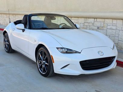 Used 2016 MAZDA MX-5 Miata Grand Touring