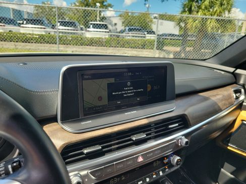 Used 2020 Kia Telluride SX w/ Towing Package FWD image 22