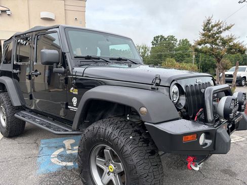 Used 2012 Jeep Wrangler Unlimited Sport AWD/4WD image 29