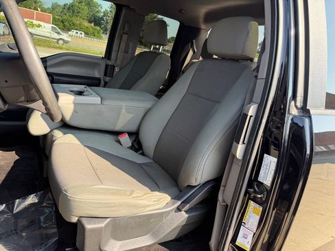Used 2017 Ford F150 XL w/ Equipment Group 101A Mid AWD/4WD image 25
