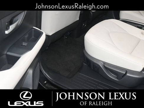 Used 2024 Toyota Grand Highlander FWD image 12