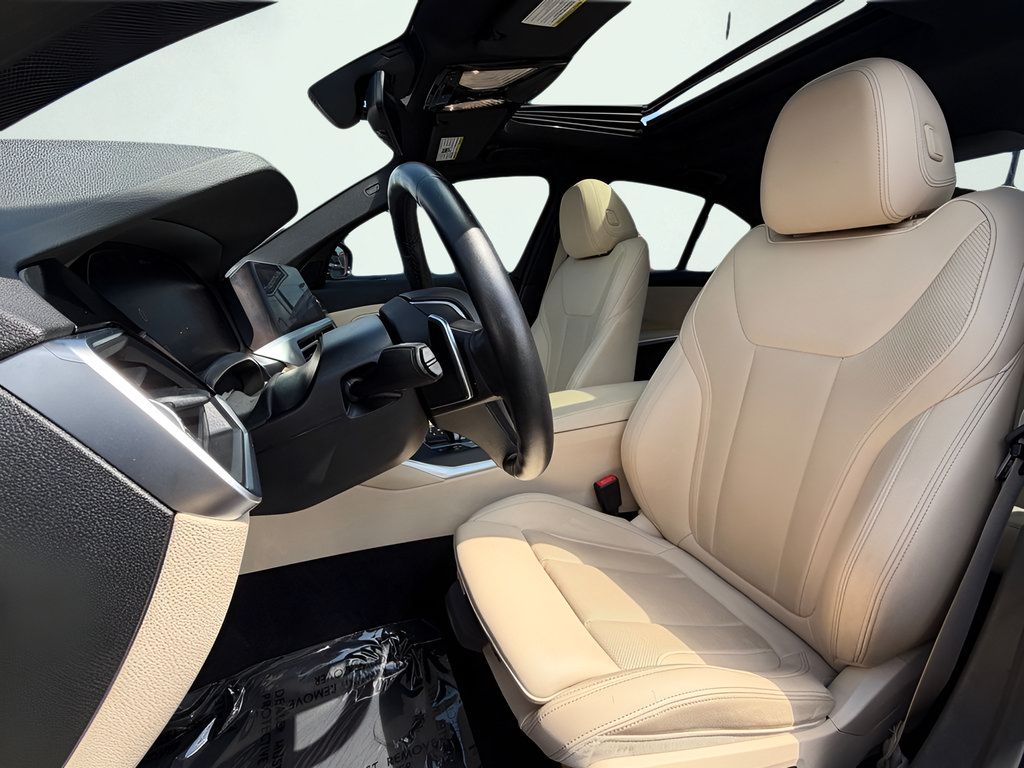 Used 2022 BMW 330e RWD image 17