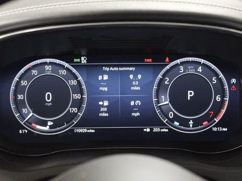 Used 2024 Jaguar E-PACE R-Dynamic SE image 21