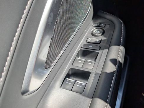 Certified 2025 Acura RDX SH-AWD image 34