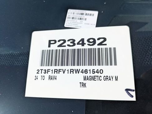 Used 2024 Toyota RAV4 LE image 33