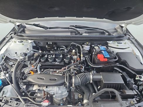 Used 2023 Honda Accord LX image 28