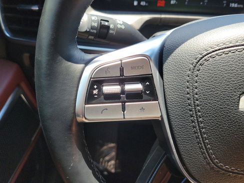 Used 2023 Kia Telluride SX Prestige AWD/4WD image 26