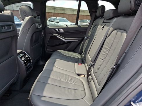 Used 2019 BMW X5 xDrive40i w/ Premium Package 2 AWD/4WD image 10